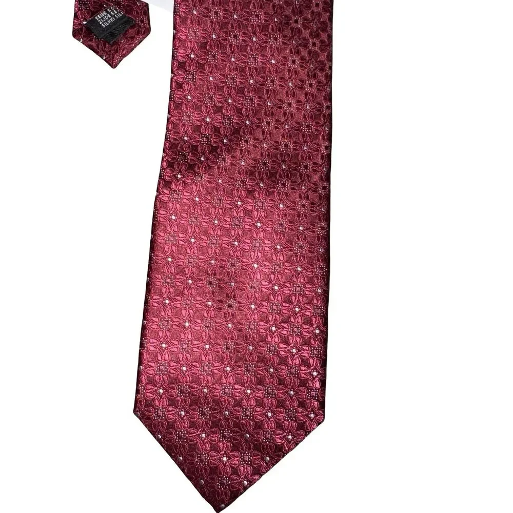 Cape Cod Neckwear Men's 100% Silk Tie ~ Red‎ ~ Floral ~ NEW MSRP: $49.50